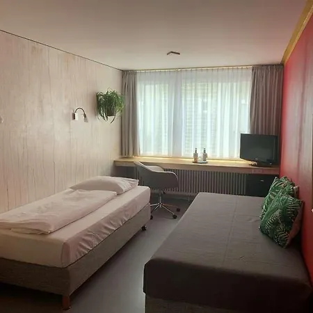 Abalon Ideal Hotel 3*