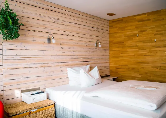 Abalon Ideal 3* Stuttgart