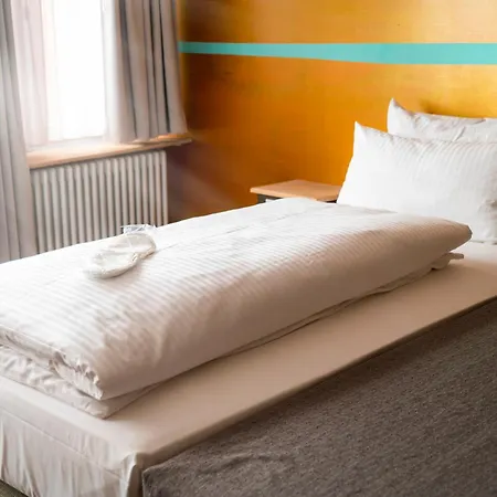Отель Abalon Ideal 3*