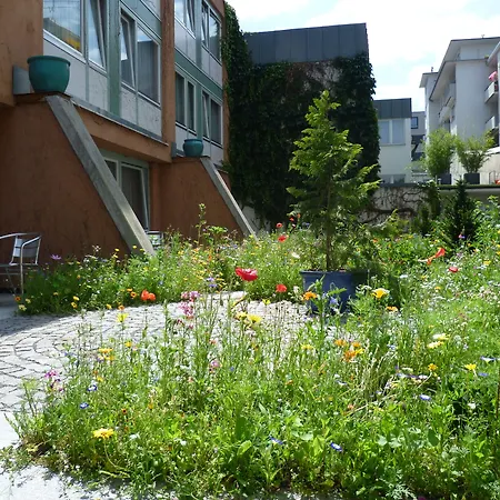 Abalon Ideal 3* Stuttgart